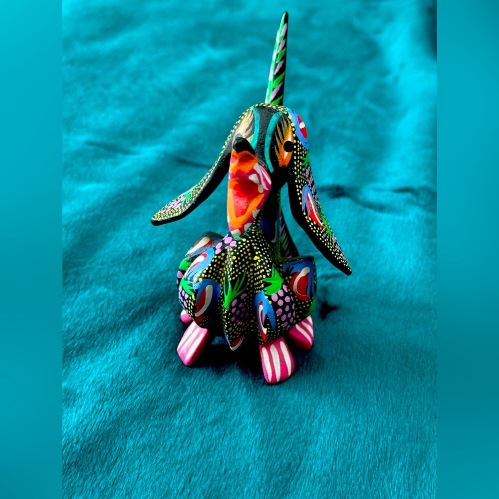 DOG Alebrije Mexican folk art.